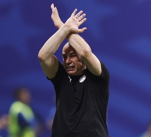 Hossam Hassan dénonce : « Il y a eu des pressions de l'Argentine sur l'arbitre »